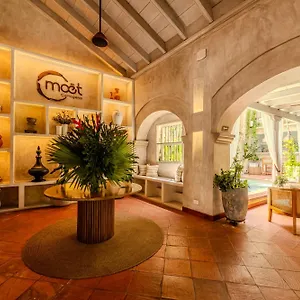 Moet Boutique Adutls Only **** Cartagena (Kolumbien)